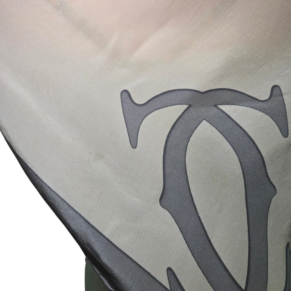 Must de Cartier Paris Silk Scarf Pink Grey Gold Chain Link Logo Square 31x31